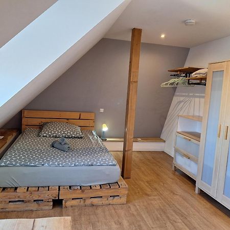 Bielefeld Zentral Komplette Fewo, 4 Schlafbereiche Bis Zu 8 Personen Εξωτερικό φωτογραφία